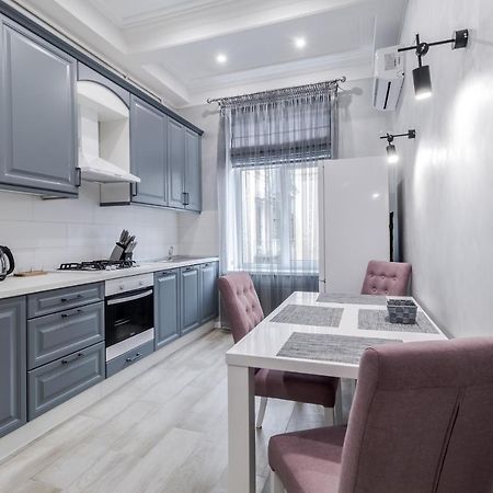 Inshiapartments On Lysenka Str 利沃夫 外观 照片