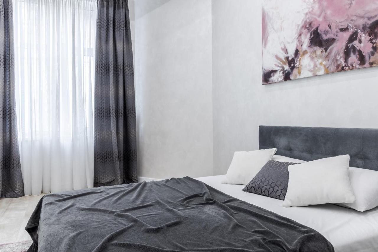 Inshiapartments On Lysenka Str 利沃夫 外观 照片