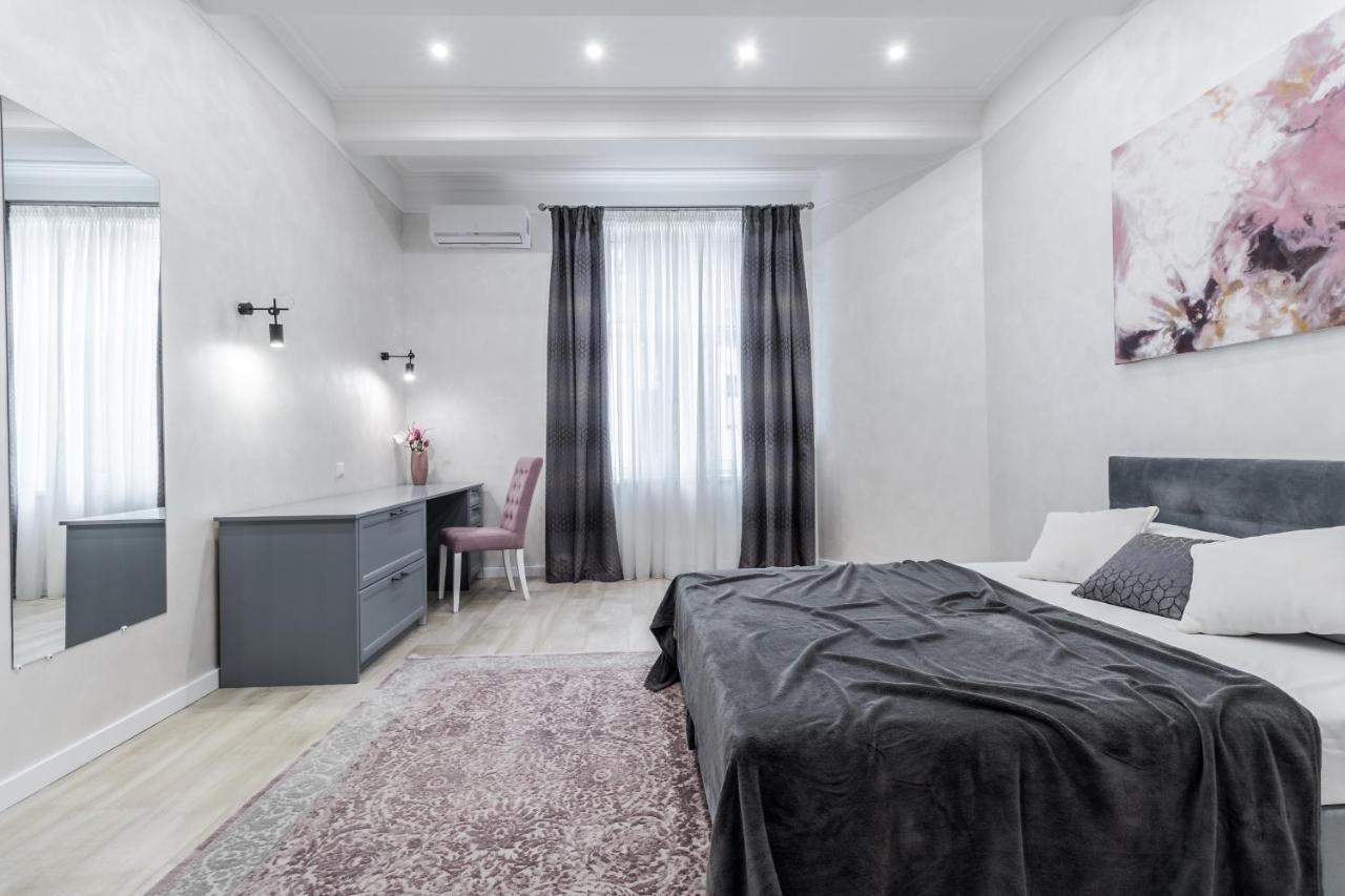 Inshiapartments On Lysenka Str 利沃夫 外观 照片
